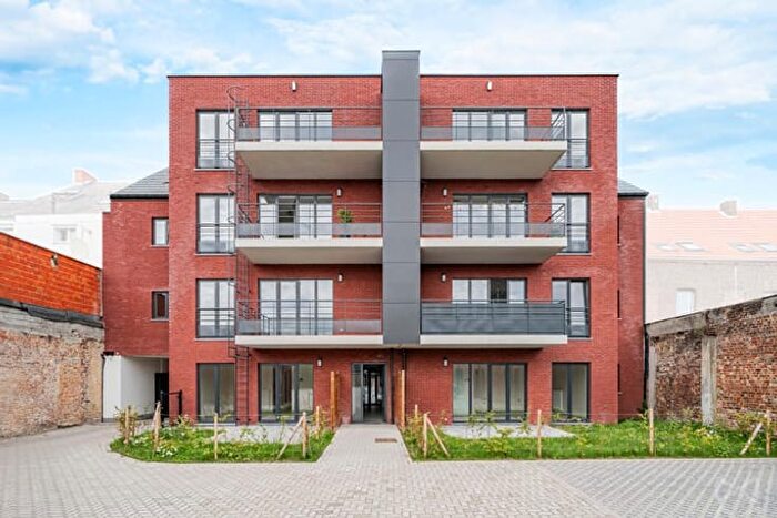 9-kamerappartement te koop in Trazegnies