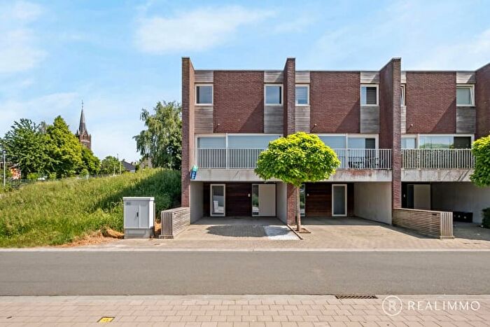 15-kamerhuis te koop in Luingne