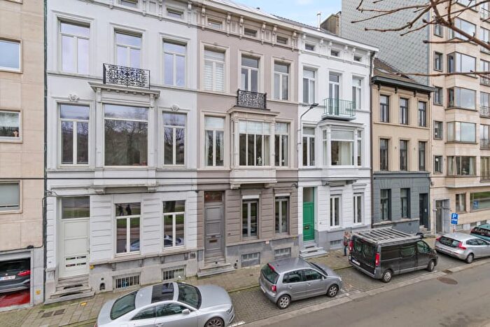 16-kamerhuis te huur in Gent