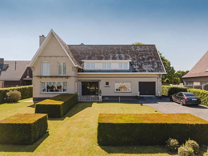 6-kamerhuis te koop in Otegem