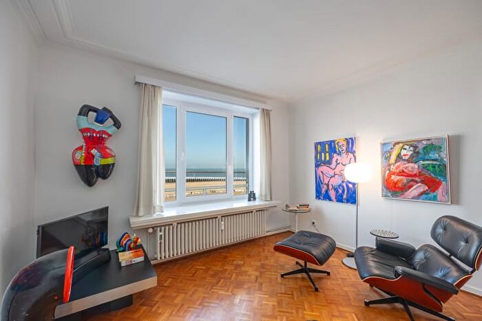 7-kamerappartement te koop in Oostende