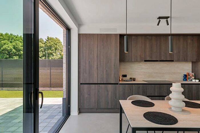 Huizen Koop Huur - 2