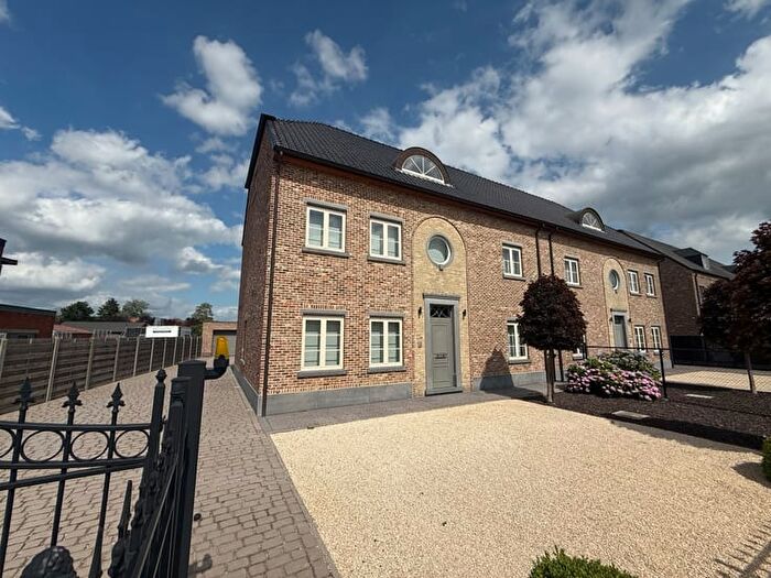 7-kamerhuis te huur in Koningshooikt
