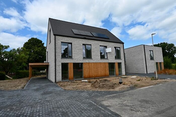14-kamerhuis te koop in Zandhoven