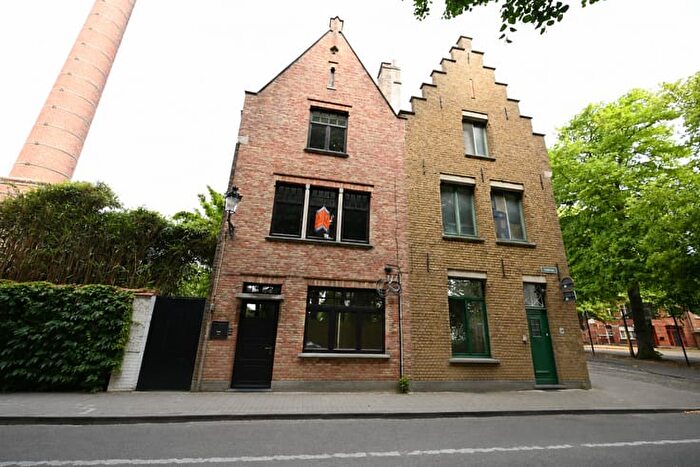 7-kamerappartement te huur in Brugge