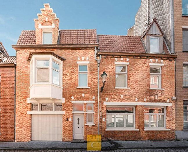 17-kamerhuis te koop in Brugge