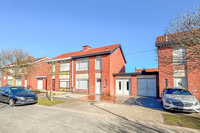 13-kamerhuis te koop in Izegem