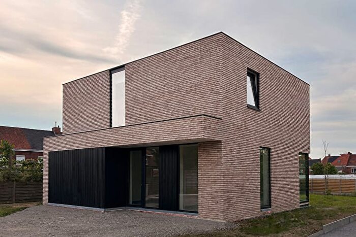 12-kamerhuis te koop in Roeselare