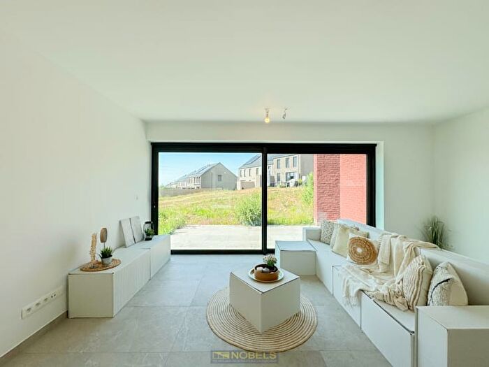 15-kamerhuis te koop in Ronse