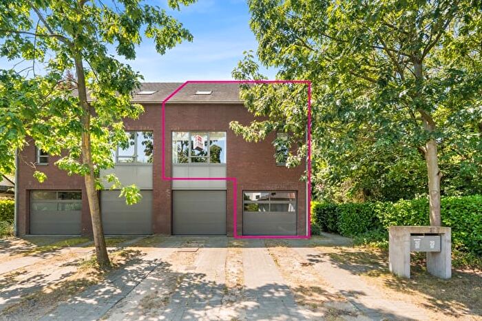 9-kamerappartement te koop in Heusden (9070)