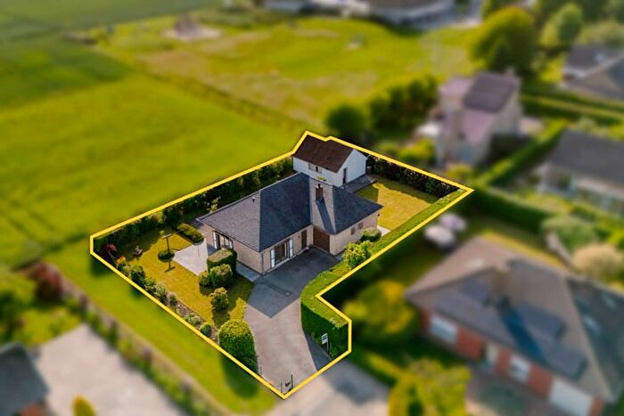 10-kamerhuis te koop in Heestert