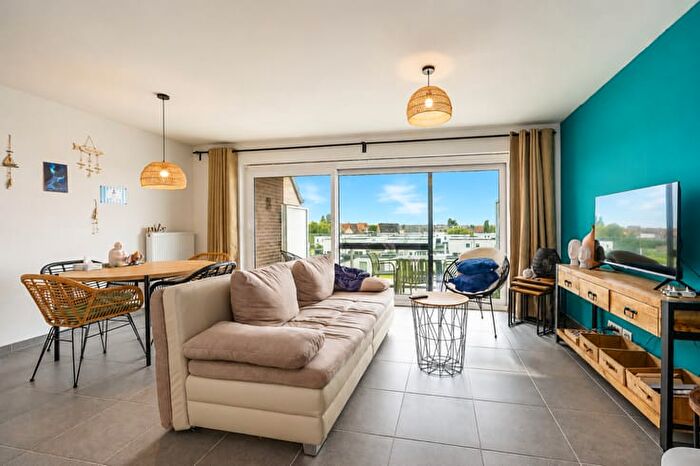 12-kamerappartement te koop in Lombardsijde