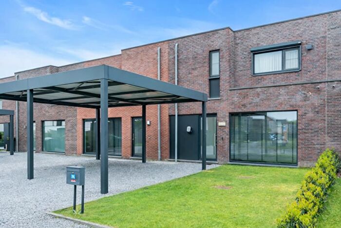 9-kamerhuis te koop in Maasmechelen
