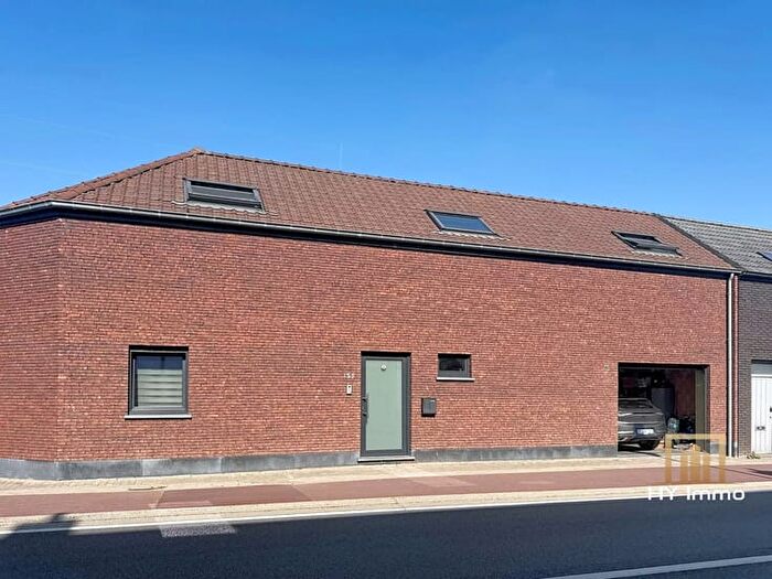 16-kamerappartement te koop in Welle