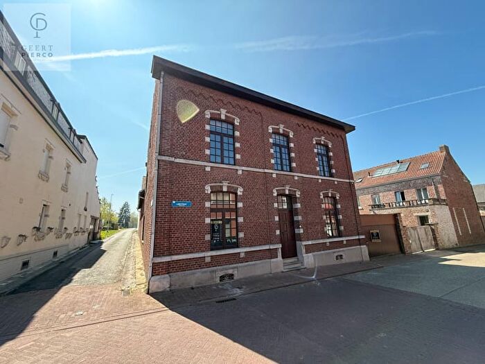 14-kamerhuis te koop in Gingelom
