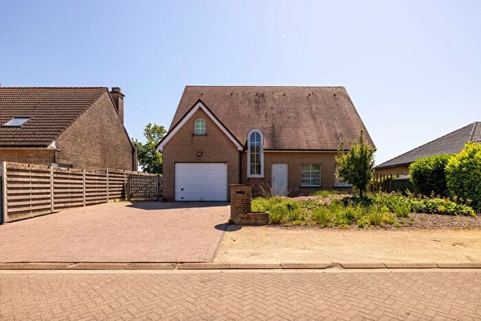 4-kamerhuis te koop in Malle
