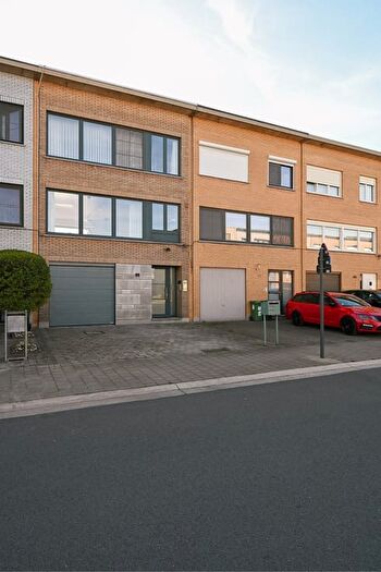 3-kamerhuis te koop in STABROEK