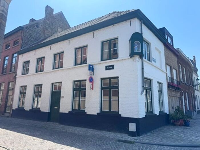 3-kamerhuis te koop in Brugge