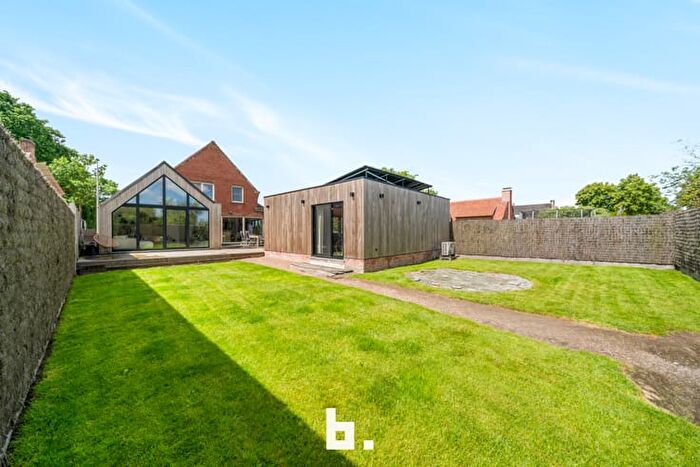 Huizen Koop Huur - 2