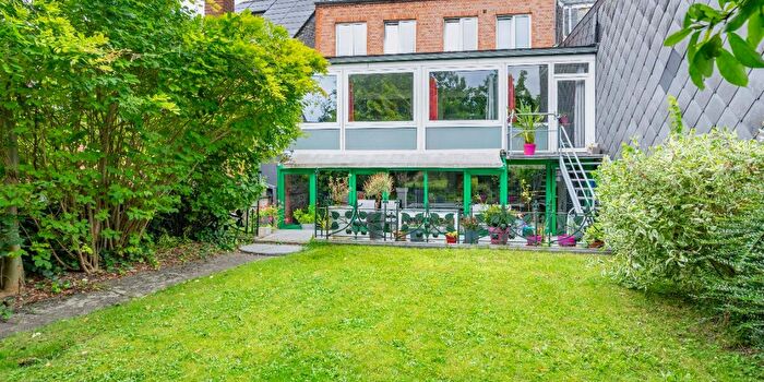 7-kamerhuis te koop in Ciney