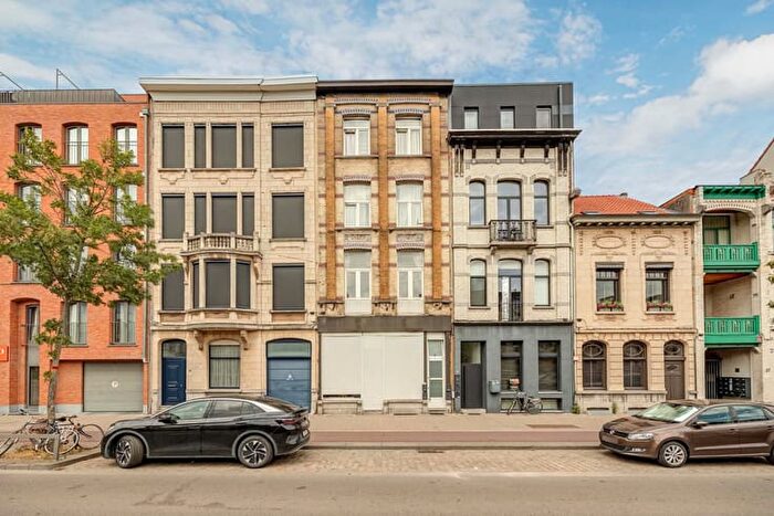 7-kamerhuis te koop in ANTWERPEN