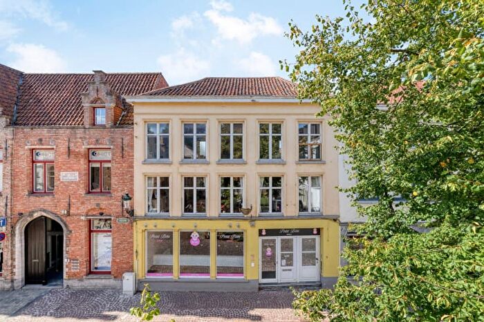 4-kamerhuis te koop in Brugge