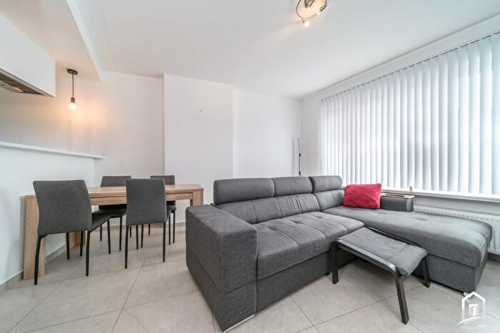 11-kamerappartement te koop in Aalst (9300)