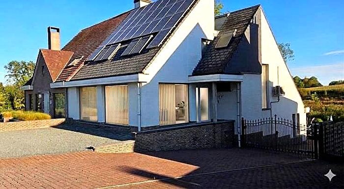 17-kamerhuis te koop in Brakel