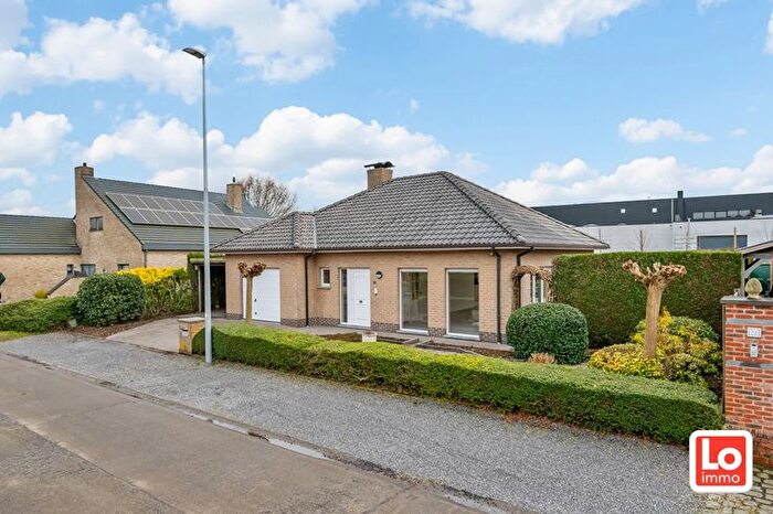 12-kamerhuis te koop in Lochristi
