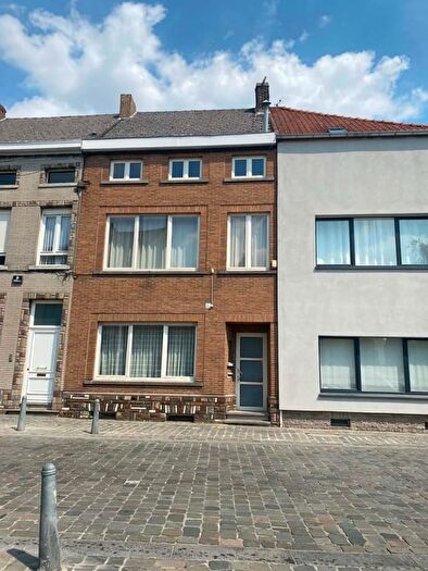 11-kamerhuis te koop in Halle (1500)