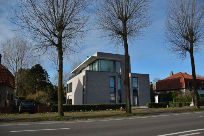 10-kamerappartement te huur in Oostduinkerke