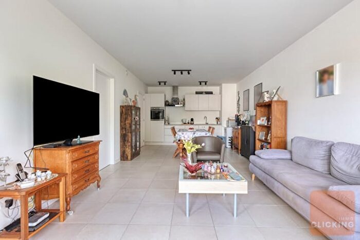 9-kamerappartement te koop in Zellik