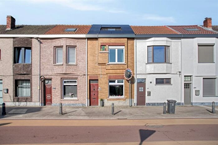 3-kamerhuis te koop in OOSTAKKER