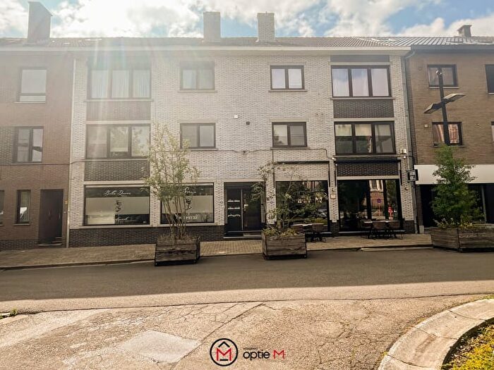 8-kamerappartement te huur in Bilzen-Hoeselt