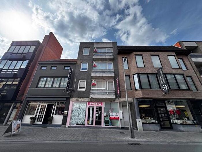 6-kamerappartement te koop in Izegem