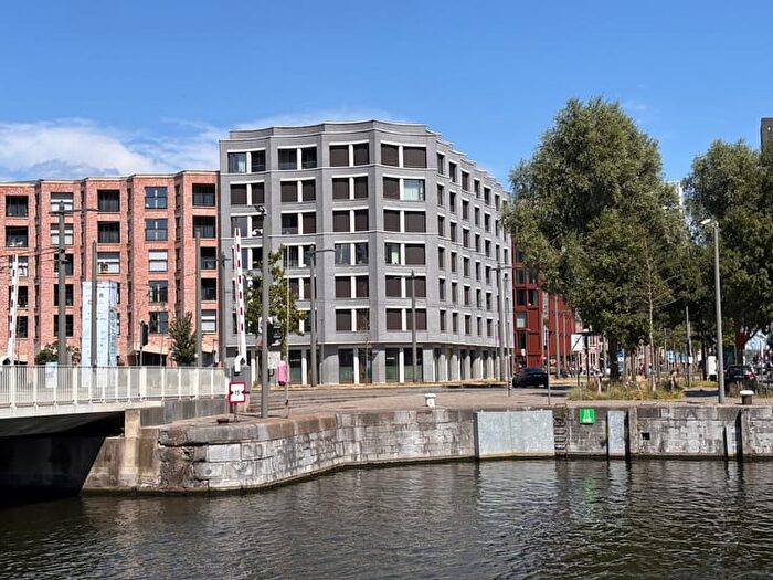 7-kamerappartement te huur in Antwerpen (2000)