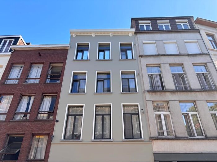 4-kamerappartement te huur in Antwerpen (2000)