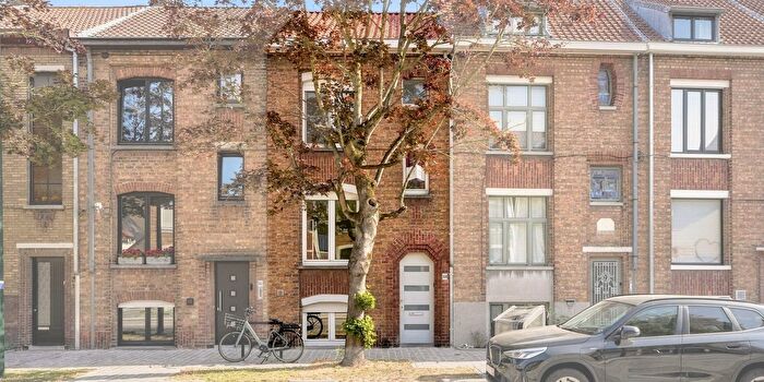 4-kamerhuis te koop in Brugge