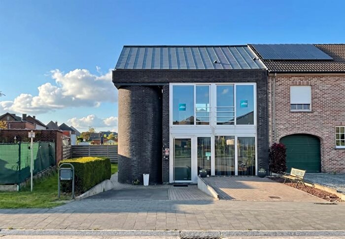 4-kamerhuis te koop in KAPELLE-OP-DEN-BOS
