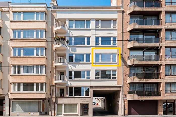 1-kamerappartement te koop in OOSTENDE
