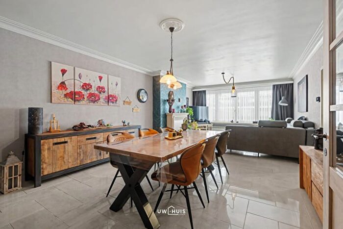 2-kamerappartement te koop in Sint-Niklaas