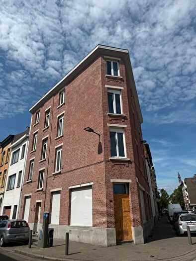 9-kamerhuis te koop in ANTWERPEN