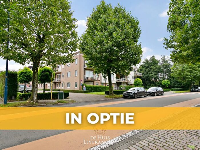 16-kamerappartement te huur in Kontich