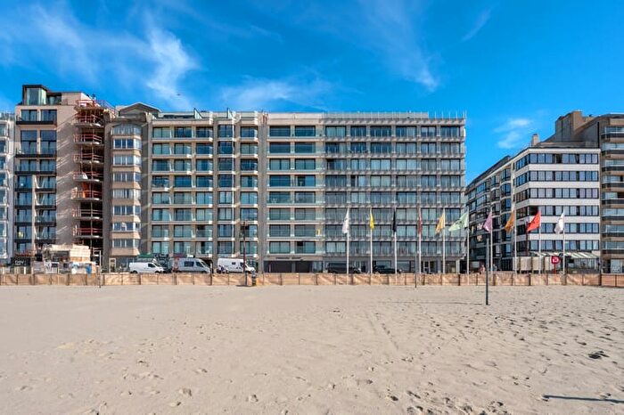 7-kamerappartement te koop in Heist-aan-Zee