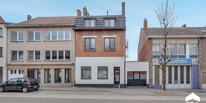 11-kamerappartement te koop in Genk