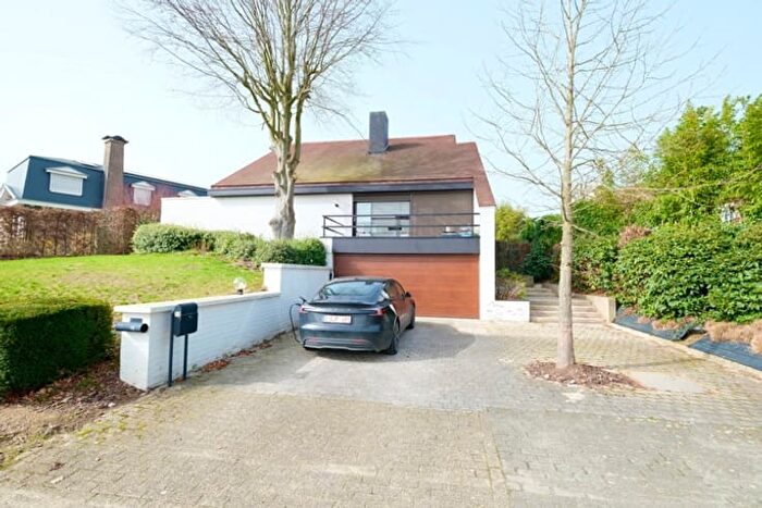 5-kamerhuis te koop in Sint-Pieters-Leeuw