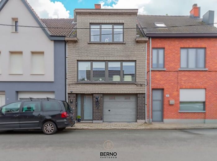 14-kamerhuis te koop in Dendermonde