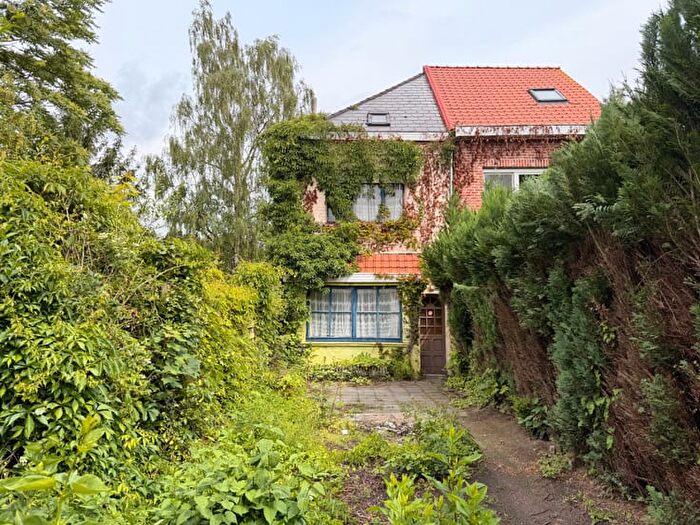 8-kamerhuis te koop in Heusden (9070)