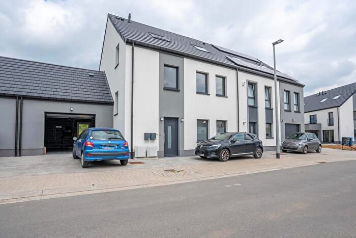 2-kamerappartement te huur in Frasnes-lez-Gosselies