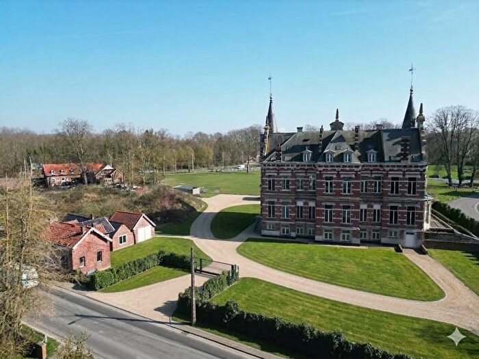 12-kamerhuis te koop in RAMEGNIES-CHIN